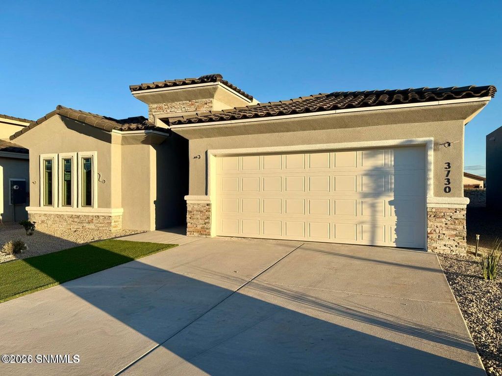 3730 Daybreak Street, Las Cruces, NM 88012