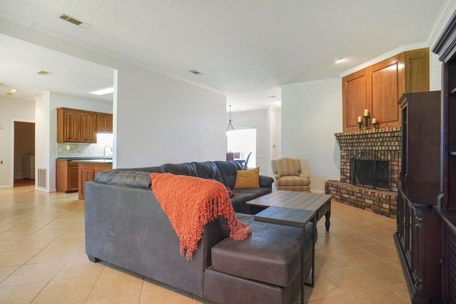 3816 Ben Creek Court, Fort Worth, TX 76008