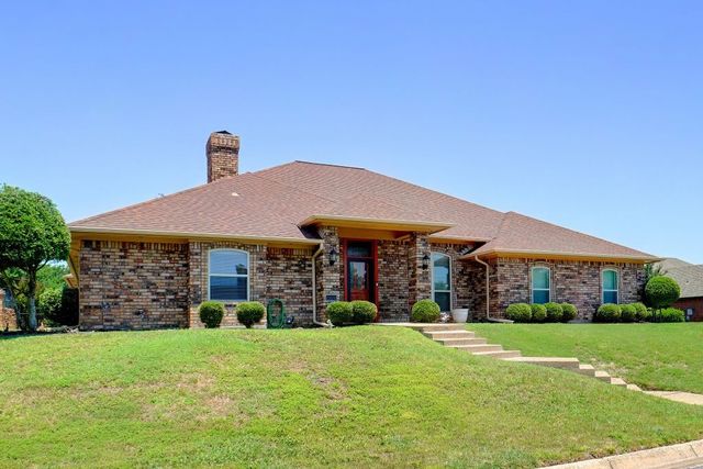 3816 Ben Creek Court, Fort Worth, TX 76008