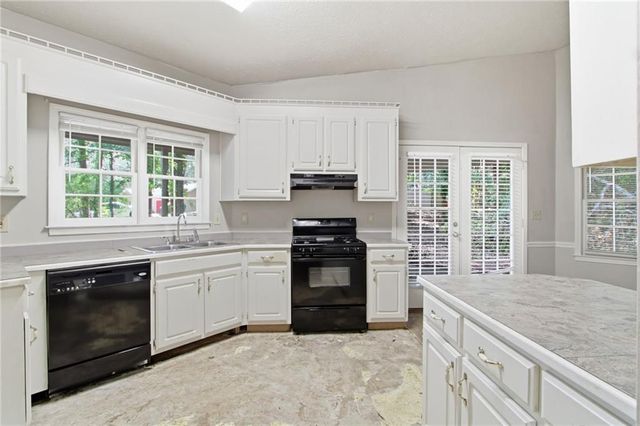 1411 Windy Hill Court SE, Conyers, GA 30013