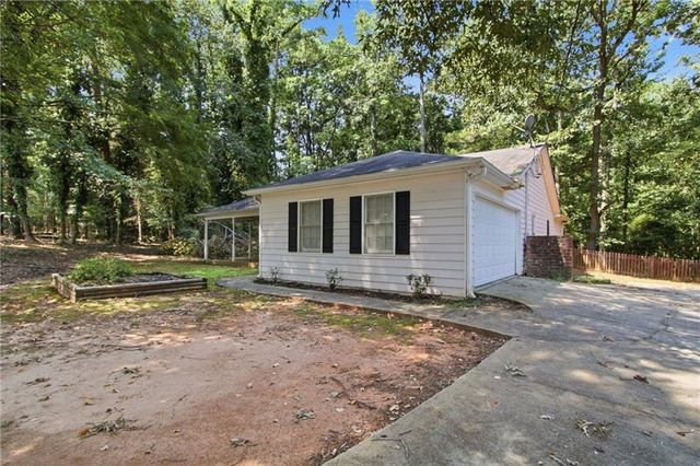 1411 Windy Hill Court SE, Conyers, GA 30013