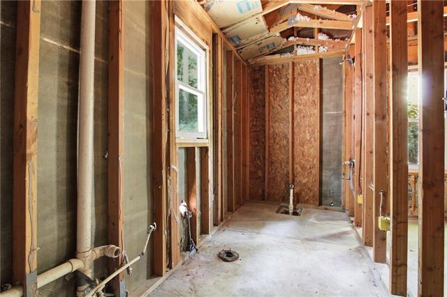 1411 Windy Hill Court SE, Conyers, GA 30013