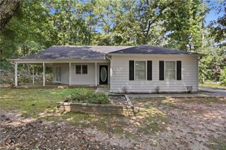 1411 Windy Hill Court SE, Conyers, GA 30013