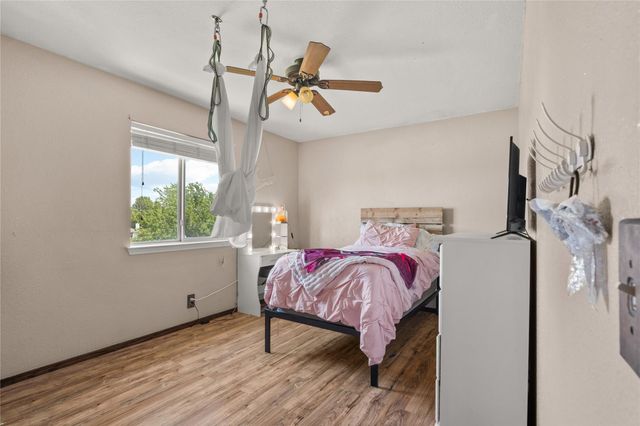 101 Toby TRL, Hutto, TX 78634