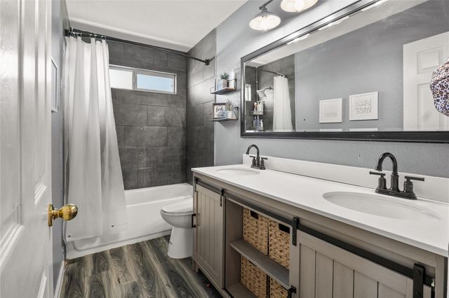 101 Toby TRL, Hutto, TX 78634