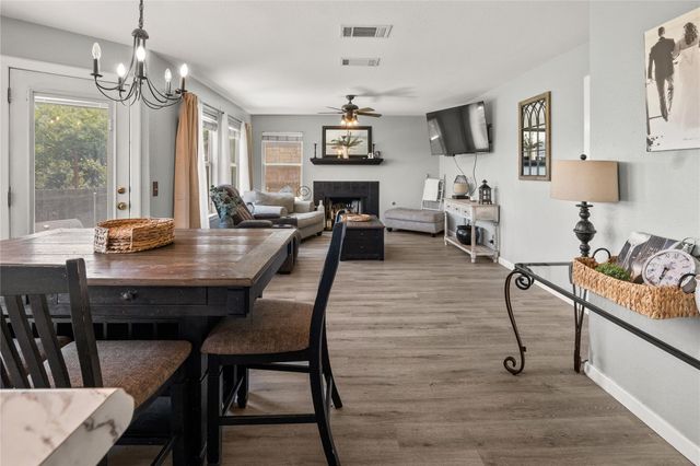 101 Toby TRL, Hutto, TX 78634