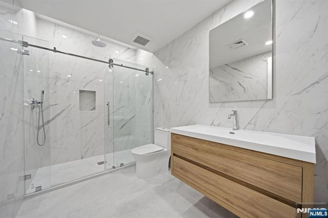 224 Riveredge Road, Tenafly, NJ 07670
