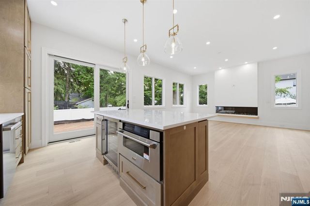 224 Riveredge Road, Tenafly, NJ 07670