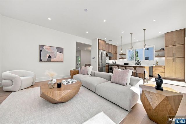 224 Riveredge Road, Tenafly, NJ 07670