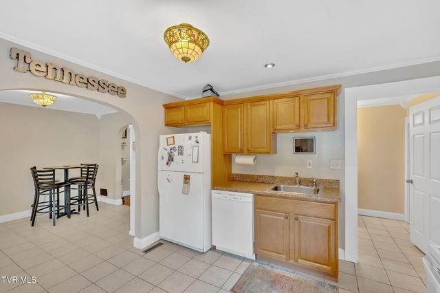 120 Park Court, Johnson City, TN 37601
