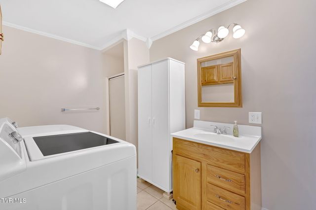 120 Park Court, Johnson City, TN 37601