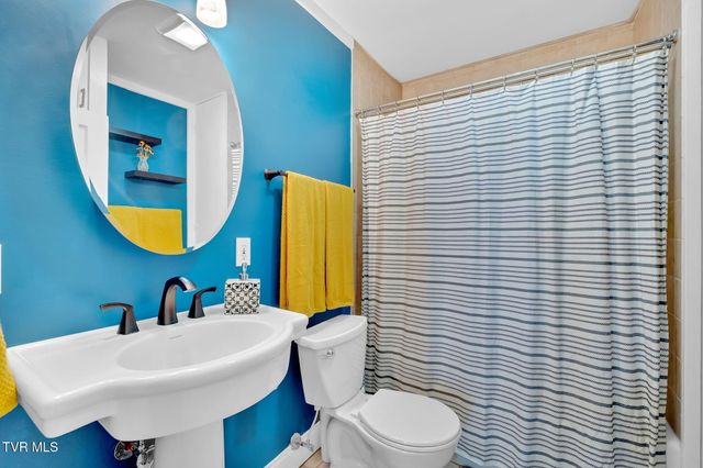 120 Park Court, Johnson City, TN 37601