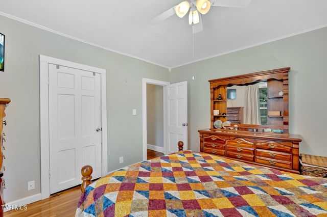 120 Park Court, Johnson City, TN 37601