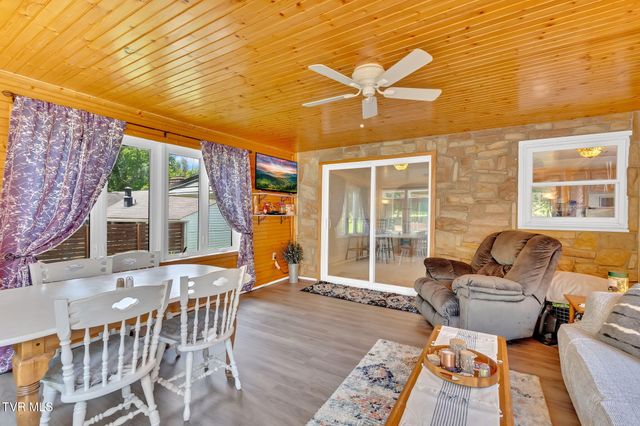 120 Park Court, Johnson City, TN 37601