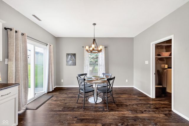 1216 King Maple Drive, Greenfield, IN 46140