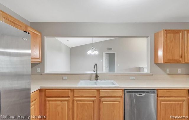 16707 Carriage Way, Northville, MI 48168