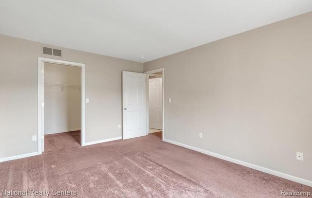 16707 Carriage Way, Northville, MI 48168