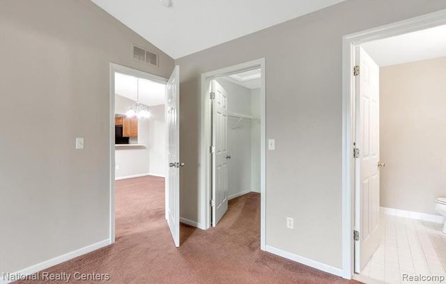 16707 Carriage Way, Northville, MI 48168