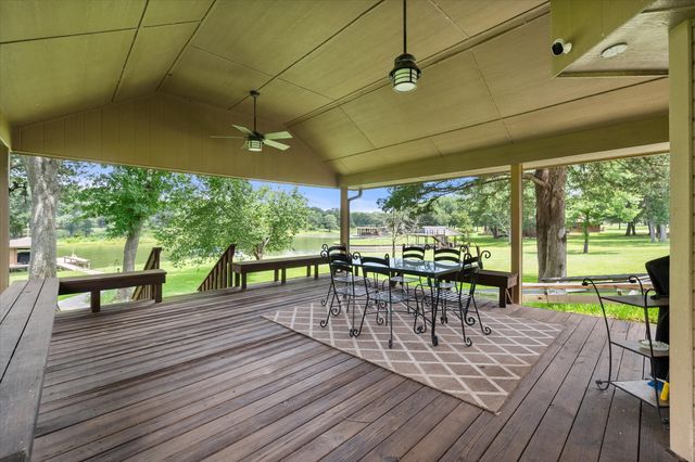 717 Grandview Drive, Corsicana, TX 75109