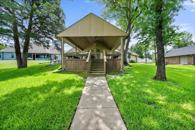 717 Grandview Drive, Corsicana, TX 75109