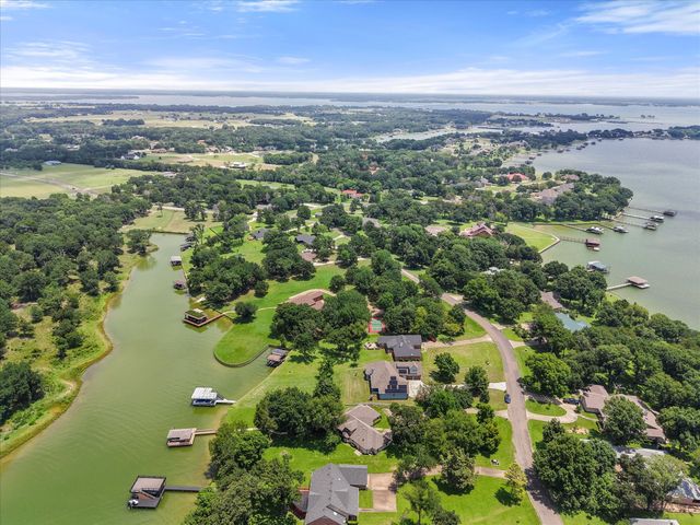 717 Grandview Drive, Corsicana, TX 75109