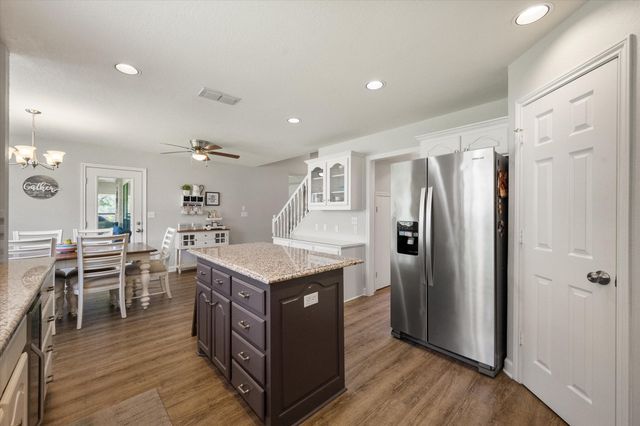 717 Grandview Drive, Corsicana, TX 75109
