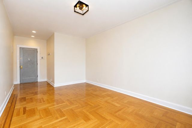 255 79th St Apt B1, New York City, NY 11209