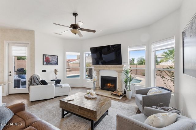 1620 E KATHLEEN Road, Phoenix, AZ 85022