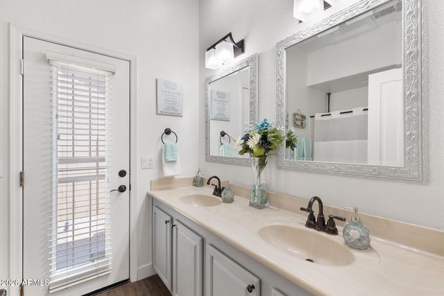 1620 E KATHLEEN Road, Phoenix, AZ 85022