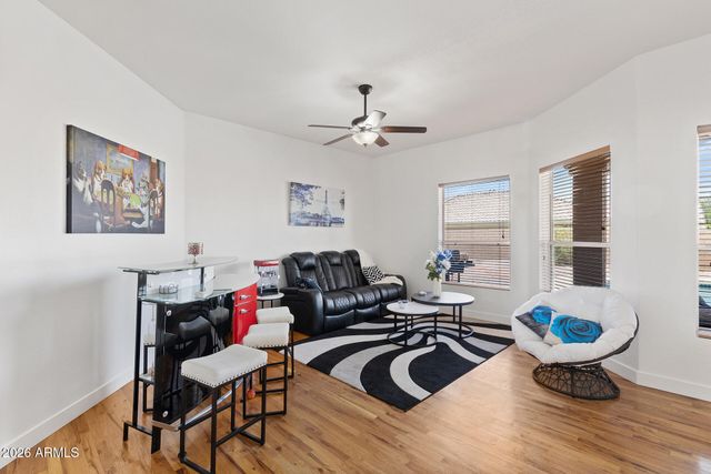 1620 E KATHLEEN Road, Phoenix, AZ 85022