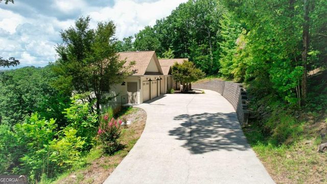 271 Highlands Drive, Clarkesville, GA 30523