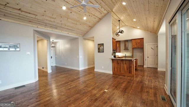 271 Highlands Drive, Clarkesville, GA 30523