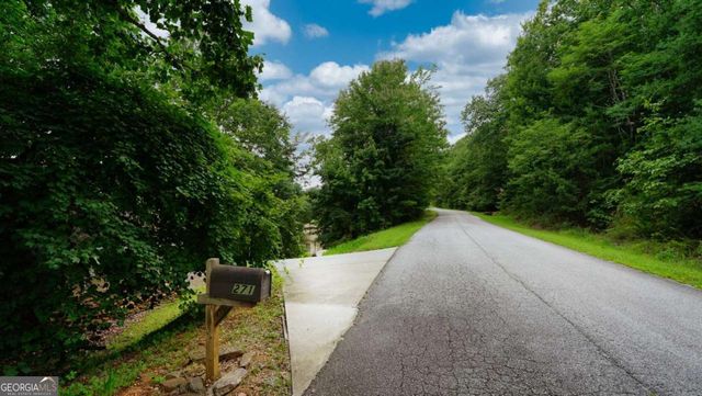271 Highlands Drive, Clarkesville, GA 30523