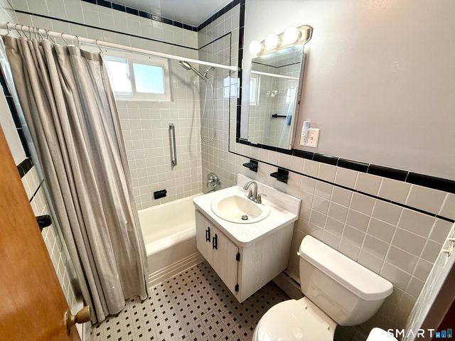 181 Sunset Drive, Ansonia, CT 06401