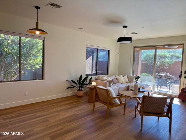 1839 W Owens Way, Anthem, AZ 85086