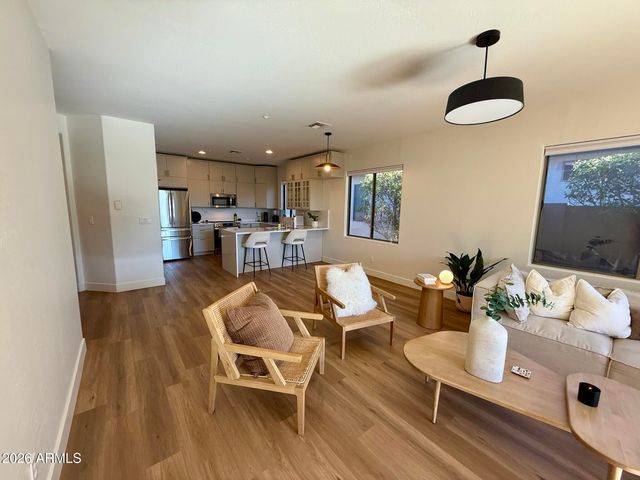 1839 W Owens Way, Anthem, AZ 85086