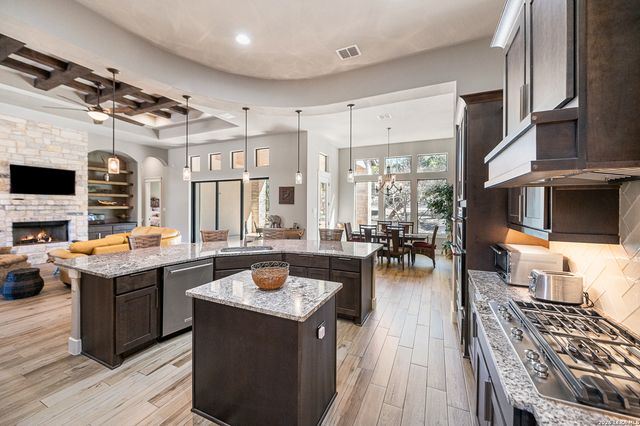 407 Havasu, Spring Branch, TX 78070