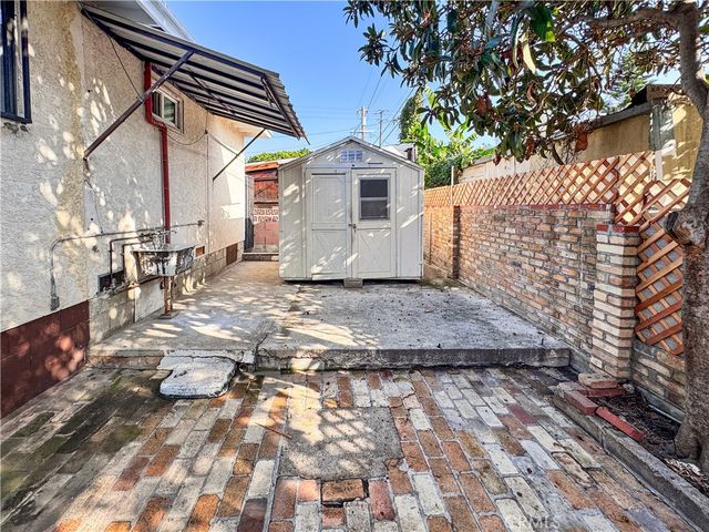 2676 Roseview, Los Angeles, CA 90065