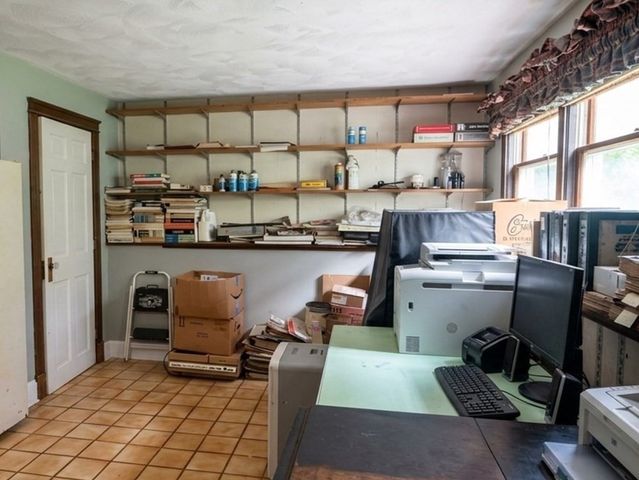 16 Ferguson Rd, Wilmington, MA 01887