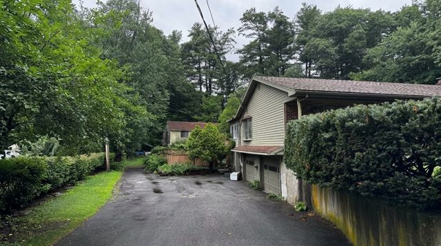 16 Ferguson Rd, Wilmington, MA 01887