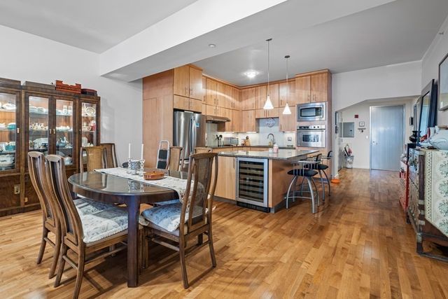 1313 Washington St. 321, Boston, MA 02118