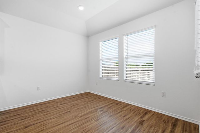 10537 Steinbeck DR, Austin, TX 78747