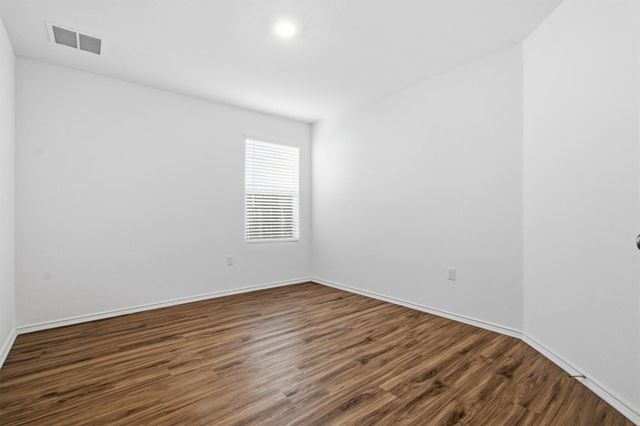 10537 Steinbeck DR, Austin, TX 78747