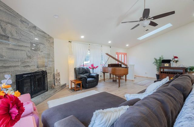 6640 Kim Ann Lane, Salinas, CA 93907