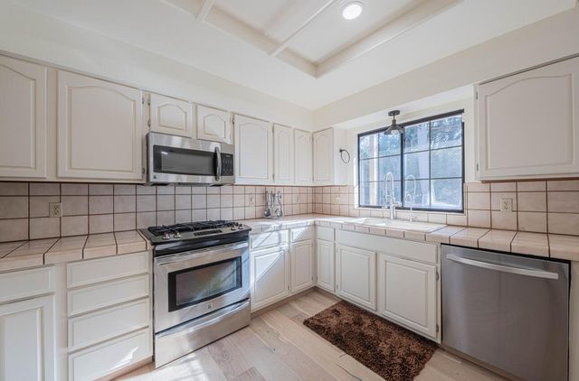 6640 Kim Ann Lane, Salinas, CA 93907