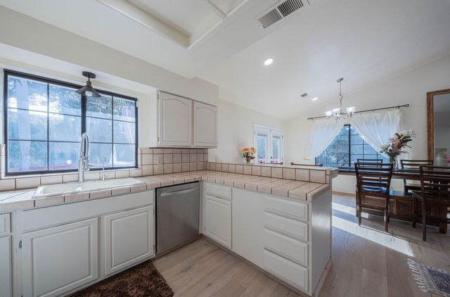 6640 Kim Ann Lane, Salinas, CA 93907