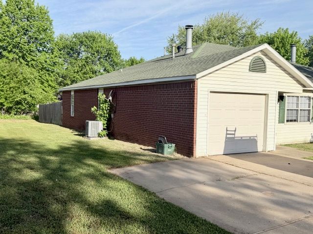 1317 N Boxley Avenue, Fayetteville, AR 72704