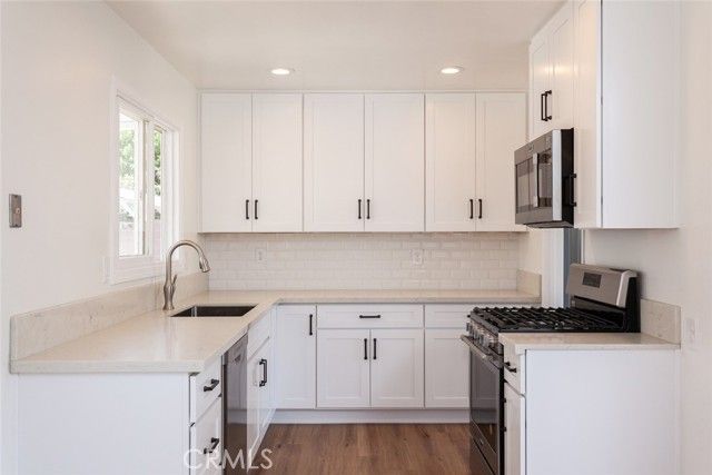 857 Joann Street, Costa Mesa, CA 92627