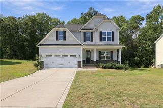 4616 Scenic Pines Drive, Hope Mills, NC 28348