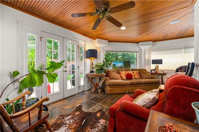 6501 TENNYSON OAKS Lane, Alexandria, LA 71301